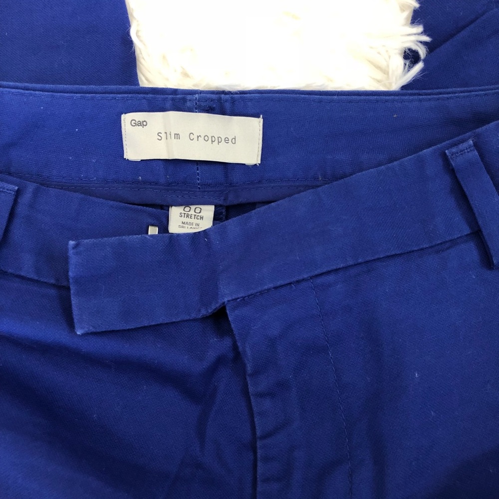 Gap lot of pants.